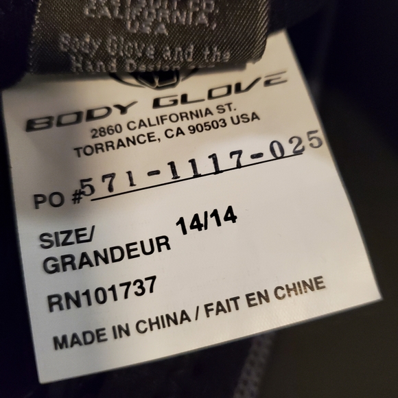 Body Glove Shorty wetsuit-youth size 14- like new - Picture 10 of 10